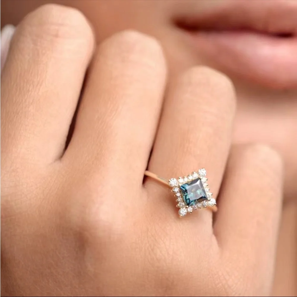 New 18K Gold Plated Dainty Promise  Square Shape Shiny Zircon Elegant Ring - Picture 5 of 7